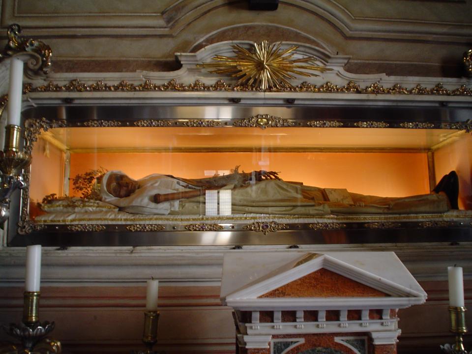 Neraspadnuto tijelo sv. Anđele u Brescii